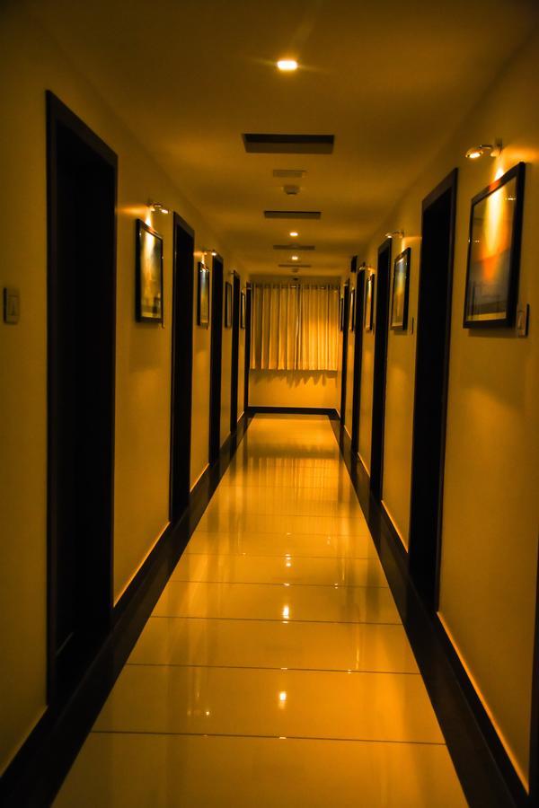 Hotel Shyam Palace Bhudzs Kültér fotó